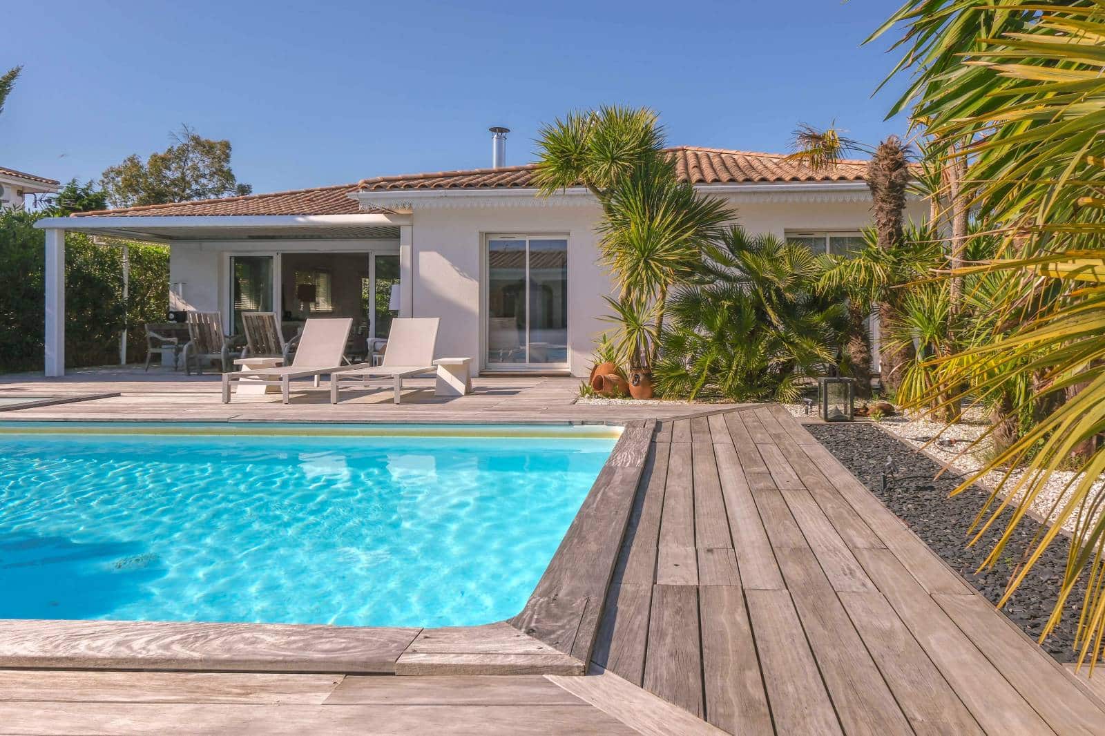 Charmante maison avec piscine proche Bassin à vendre à Gujan-Mestras | Agence immobilière toutes transactions à Gujan-Mestras (33)