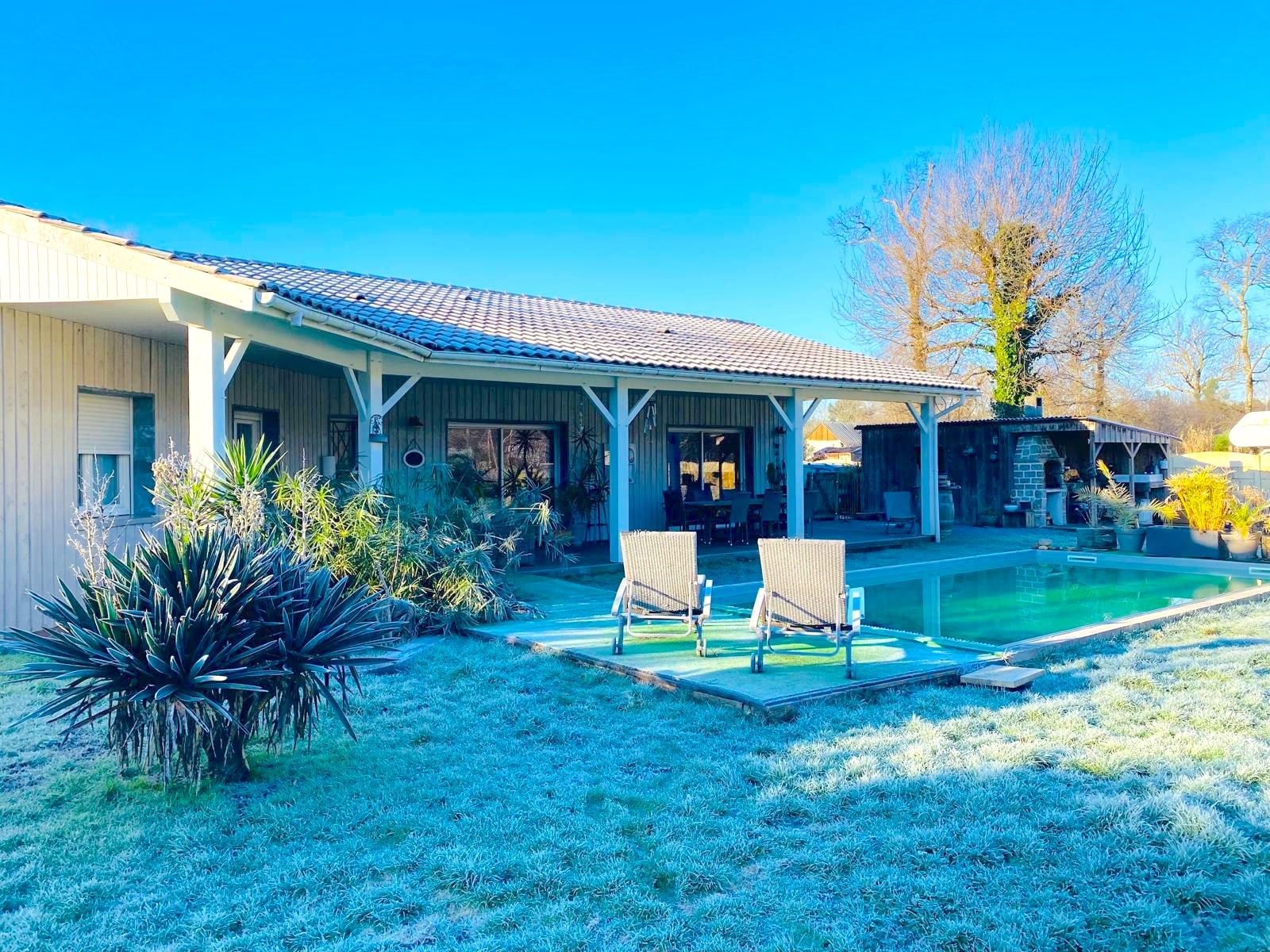 Mios Maison T6 de plain-pied avec piscine à vendre | Agence immobilière toutes transactions à Gujan-Mestras (33)