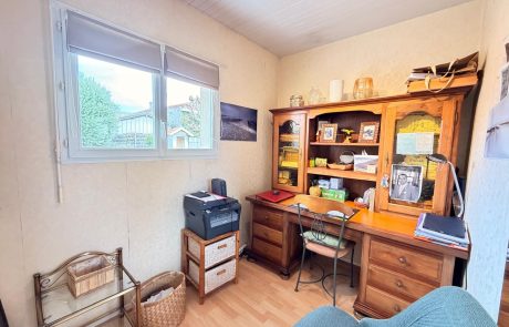 Maison à vendre à Andernos-les-Bains avec local indépendant à deux pas de la plage | Agence immobilière toutes transactions à Gujan-Mestras (33)