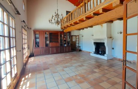 gemini-2.5-flash-image_Améliore_ses_photos_en_les_rendant_plus_lumineuse_tout_en_restant_proche_de_la_-0 Maison traditionnelle à vendre avec grand jardin à Gujan-Mestras | Agence immobilière toutes transactions à Gujan-Mestras (33)