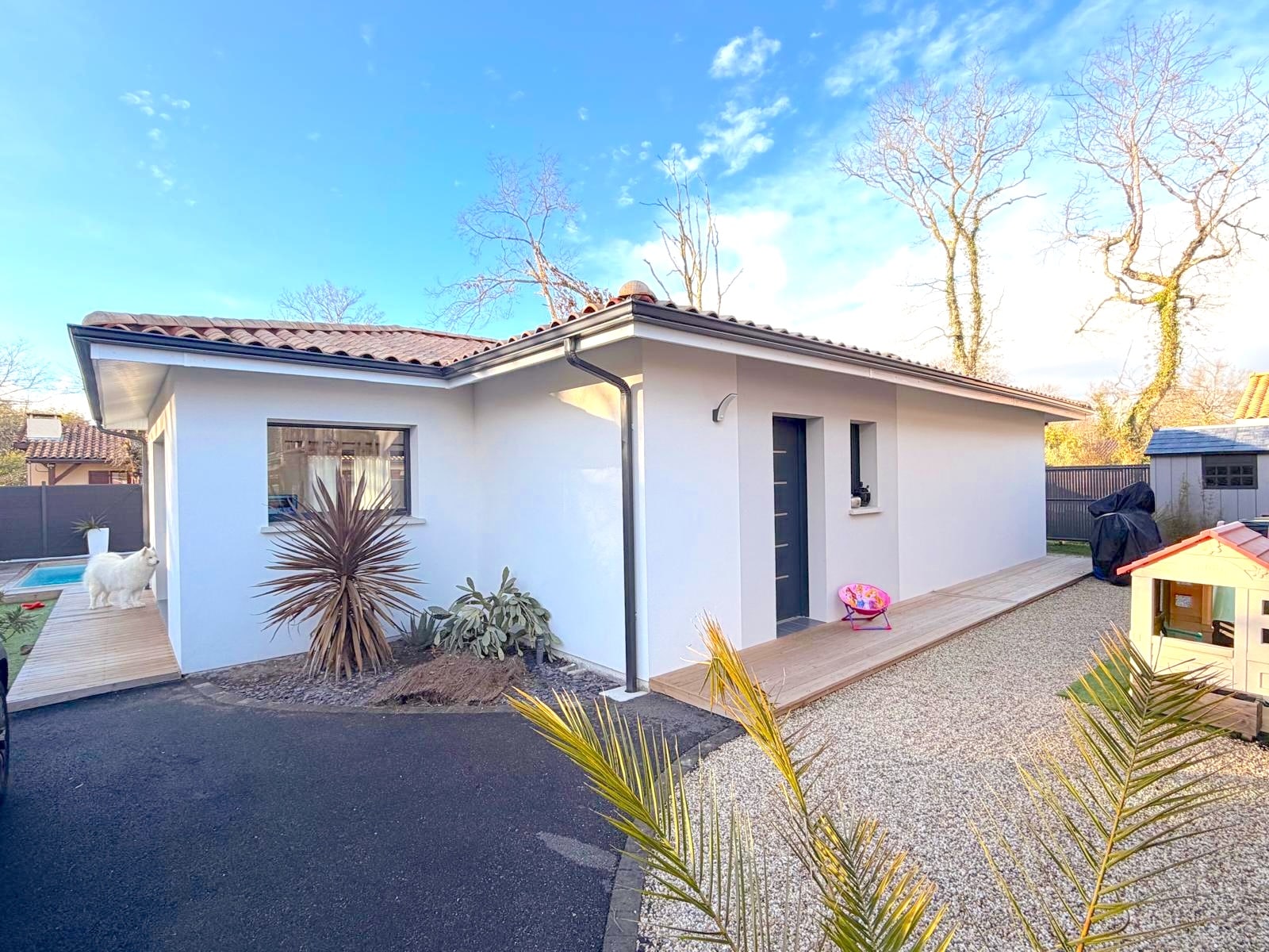 Maison T4 récente avec piscine et jardin à vendre à Gujan-Mestras | Agence immobilière toutes transactions à Gujan-Mestras (33)