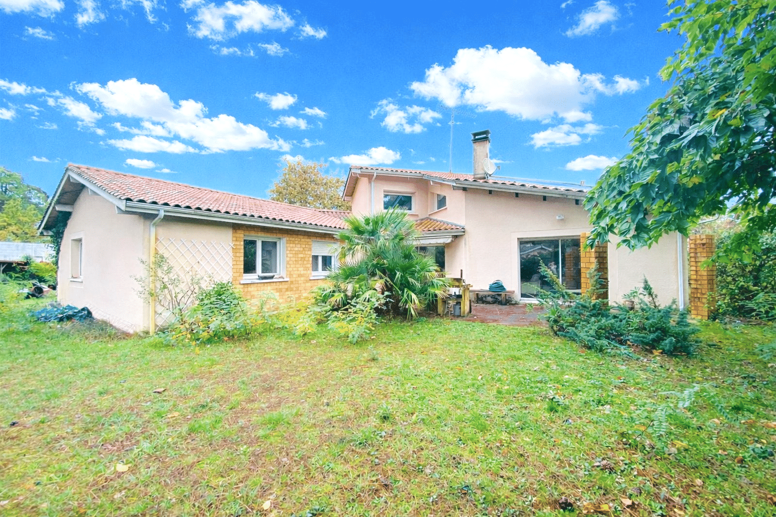 Maison à vendre avec grand jardin à La Hume - Gujan-Mestras | Agence immobilière toutes transactions à Gujan-Mestras (33)