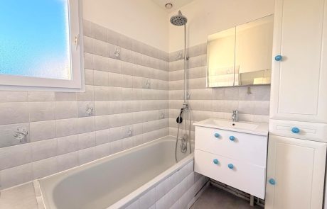 Appartement T1 bis avec terrasse à vendre à Biganos | Agence immobilière toutes transactions à Gujan-Mestras (33)