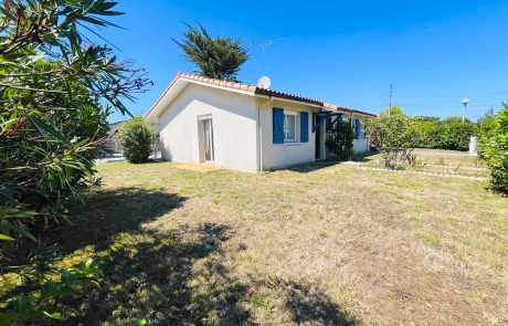 Maison T4 de plain-pied avec piscine à vendre à Gujan-Mestras | Agence immobilière toutes transactions à Gujan-Mestras (33)