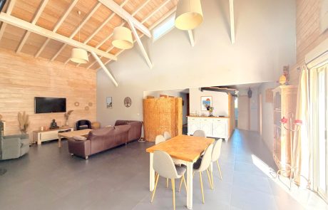 Maison contemporaine T5 à vendre à Gujan-Mestras | Agence immobilière toutes transactions à Gujan-Mestras (33)