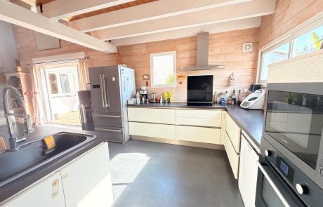 Maison contemporaine T5 à vendre à Gujan-Mestras | Agence immobilière toutes transactions à Gujan-Mestras (33)