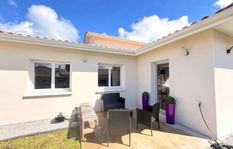Maison récente T4 avec studio à vendre à Audenge | Agence immobilière toutes transactions à Gujan-Mestras (33)