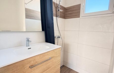 Maison récente T4 avec studio à vendre à Audenge | Agence immobilière toutes transactions à Gujan-Mestras (33)