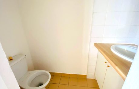 Appartement T2 avec terrasse à louer à l'année à Gujan-Mestras | Agence immobilière toutes transactions à Gujan-Mestras (33)