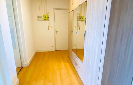Appartement T2 avec terrasse à louer à l'année à Gujan-Mestras | Agence immobilière toutes transactions à Gujan-Mestras (33)