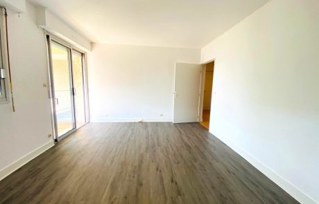 Appartement T2 avec terrasse à louer à l'année à Gujan-Mestras | Agence immobilière toutes transactions à Gujan-Mestras (33)
