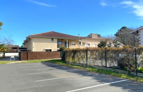 Appartement T2 avec terrasse à louer à l'année à Gujan-Mestras | Agence immobilière toutes transactions à Gujan-Mestras (33)