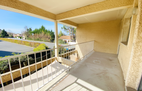 Appartement T2 avec terrasse à louer à l'année à Gujan-Mestras | Agence immobilière toutes transactions à Gujan-Mestras (33)