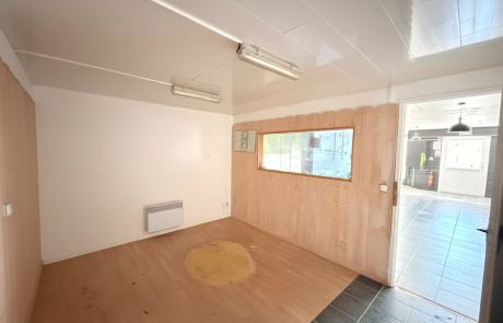 Local commercial ou professionnel de 210 m² à louer au Teich - Bassin d'Arcachon | Agence immobilière toutes transactions à Gujan-Mestras (33)