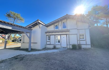 Villa T5 avec piscine à vendre au golf de Gujan-Mestras | Agence immobilière toutes transactions à Gujan-Mestras (33)